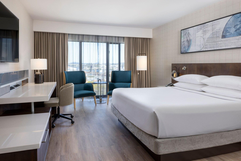 Bedroom 3, Delta Hotels Victoria Ocean Pointe Resort, Capital