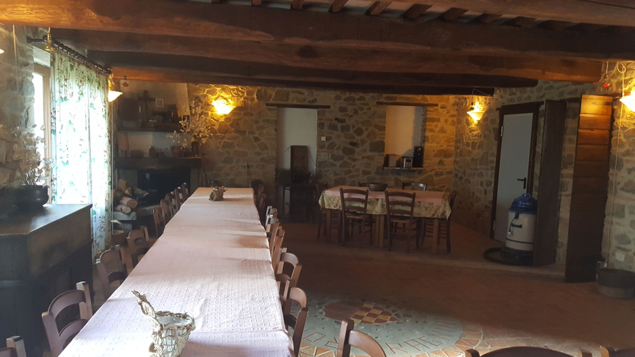 Food & Drinks 5, Agriturismo Bio I Rondinelli, Grosseto