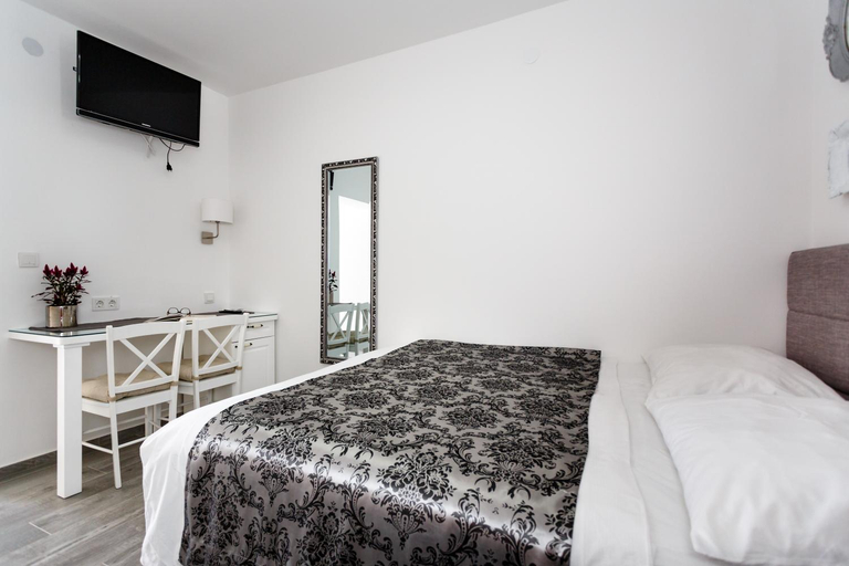 Others 3, Apartments Petra Krk, Krk