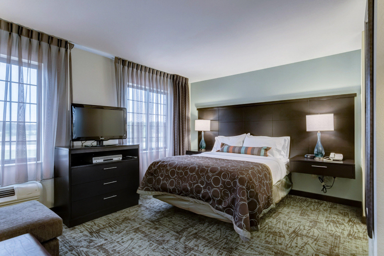 Bedroom 14