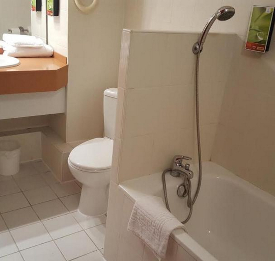 Bathroom 3