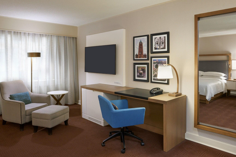 Bedroom 3, Sheraton Ottawa Hotel, Ottawa