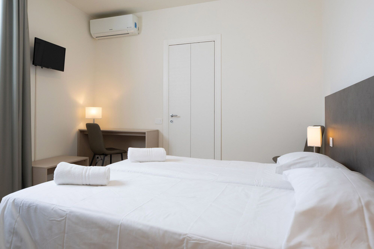 Bedroom 3, Hotel Dell'Angelo, Bergamo