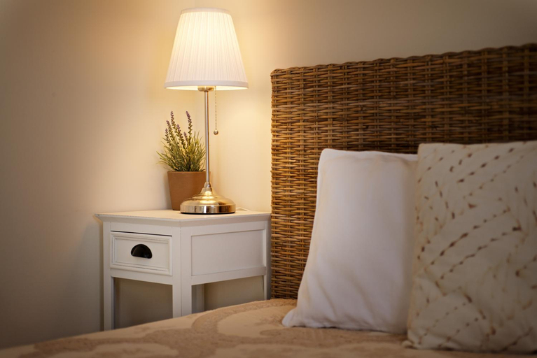 Bedroom 2, La Terra dei Mari Room & Relax, Syracuse