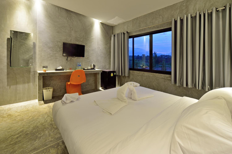 Bedroom 2, The Oasis Resort, Mueang Krabi