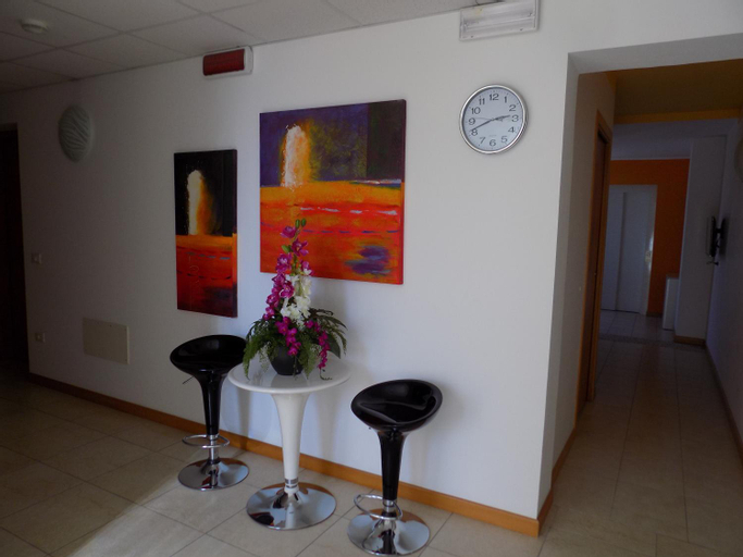 Others 5, Hotel Residence Sole, Pordenone