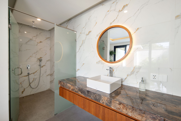 Bathroom 3