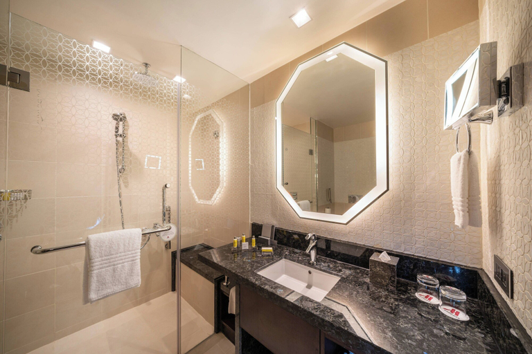 Bathroom 5, Jabal Omar Marriott Hotel, Makkah, Makkah