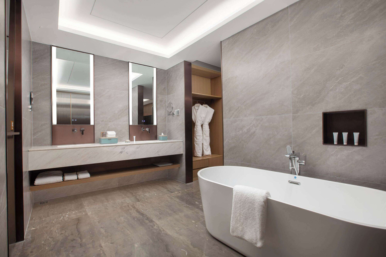 Bathroom, Wyndham Xishuangbanna Qingquan, Xishuangbanna Dai