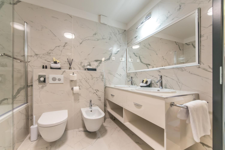 Bathroom 4, Boutique Hotel Acacia, Lovran