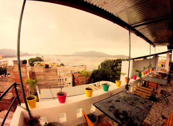 Food & Drinks 5, Hostel Crown Udaipur , Udaipur