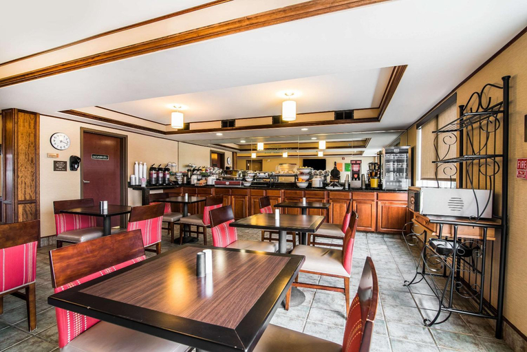 Food & Drinks 4, Quality Inn & Suites Towanda, Bradford