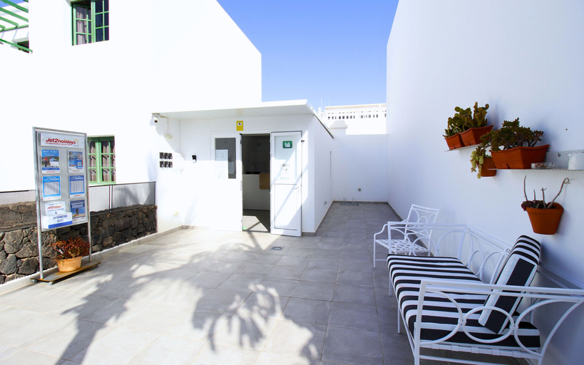 Public Area, Aloe, Las Palmas