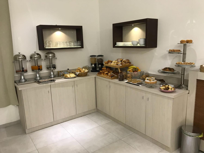 Food & Drinks 5, Frejus, Torino