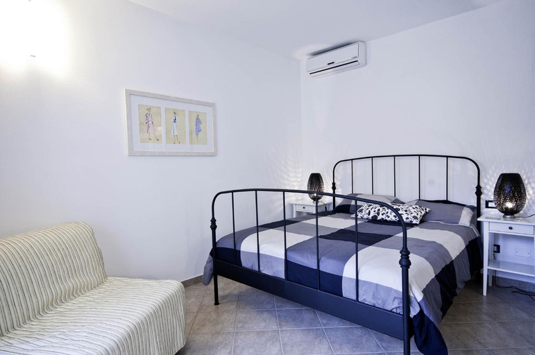 Bedroom 2, Pian di luna, La Spezia