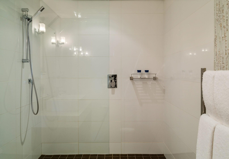 Bathroom 5, Protea Hotel Knysna Quays, Eden