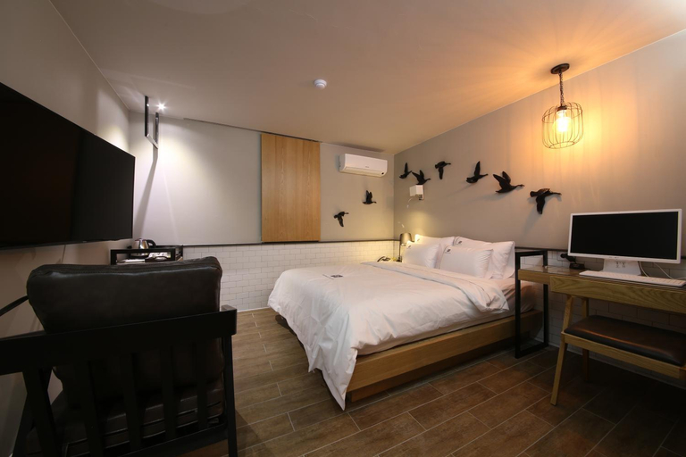 Bedroom 3, Avenue Hotel, Jeonju
