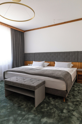 Bedroom 4, Hotel & Spa Gut Matheshof, BW Signature Collection, Amberg-Sulzbach