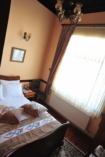Bedroom 3, Aksehir Butik Hotel-Hasan Muallim Konukevi, Akşehir