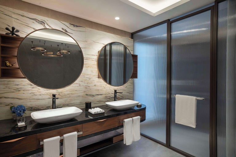 Bathroom 5