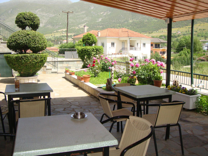 Food & Drinks, Stalaktites, Epirus