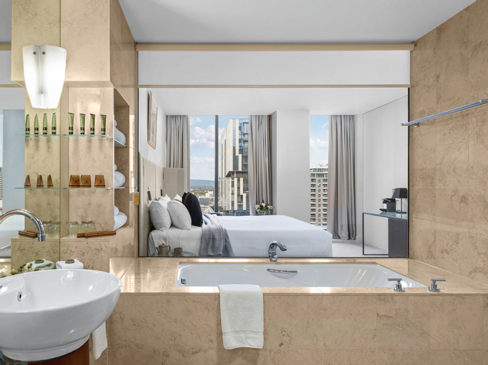 Bathroom 25