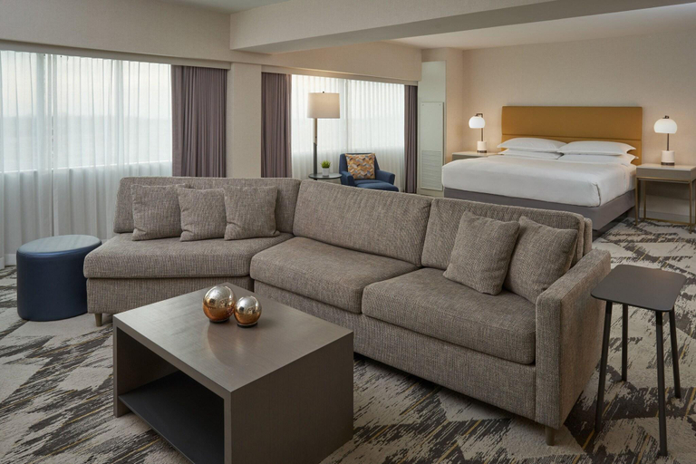 Bedroom 3, Sheraton Detroit Novi Hotel, Oakland