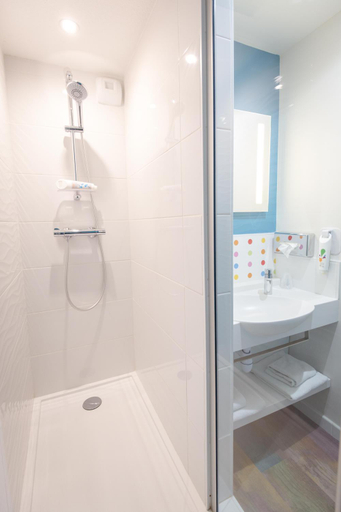 Bathroom 4, Ykard Hotel Frejus Saint-Raphael, Var