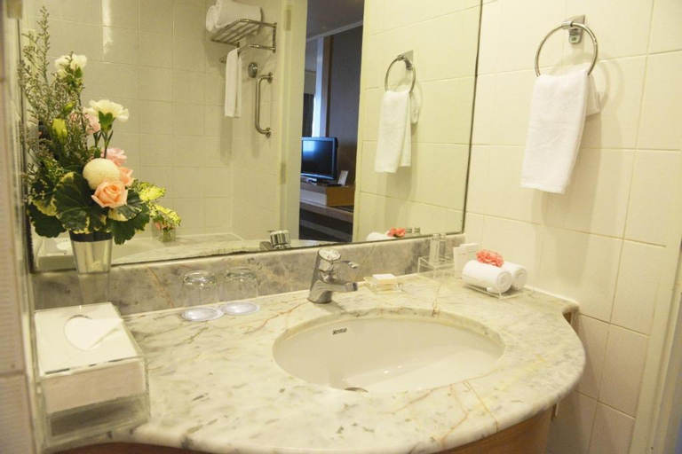 Bathroom 5