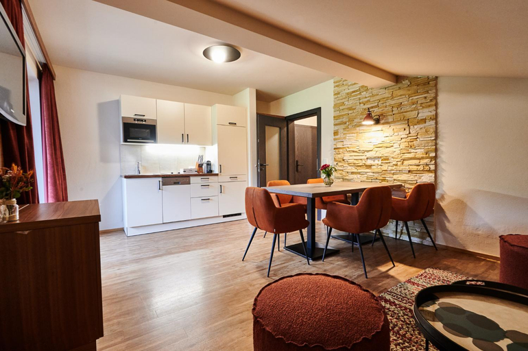 Others 3, EVI APARTMENTS via we rent, Zell am See