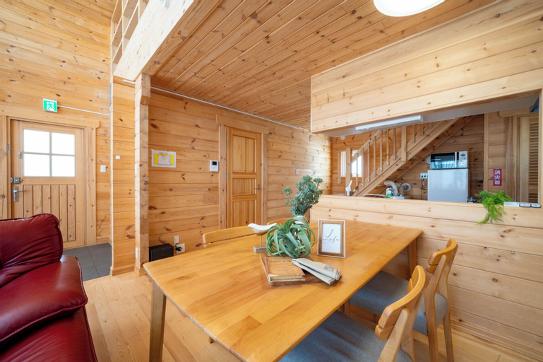 Dining Room 16