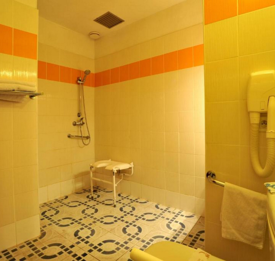 Bathroom 4
