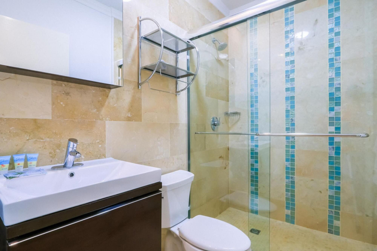 Bathroom 4, Amazing 1br1ba Condo With Balcony Great Location