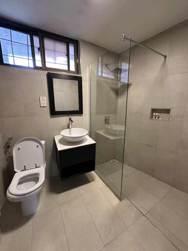 Bathroom 5, Morogoro Hotel, Morogoro Urban