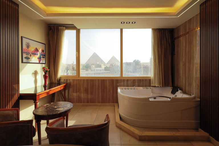 Bathroom 4, The Muse Pyramids INN, Al-Ahram