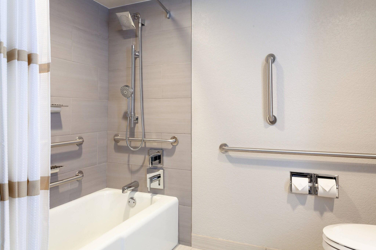 Bathroom 5, Marriott Orlando Airport Lakeside, Orange