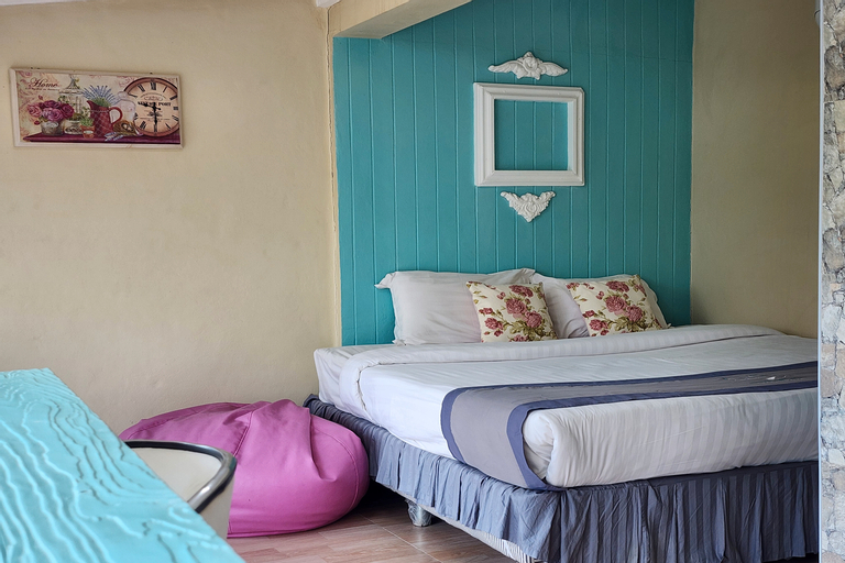 Bedroom 26
