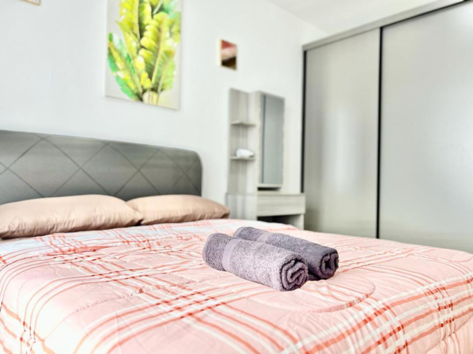Bedroom 5, Jeff & Ricky Homestay @Armadale Residence, Kuching