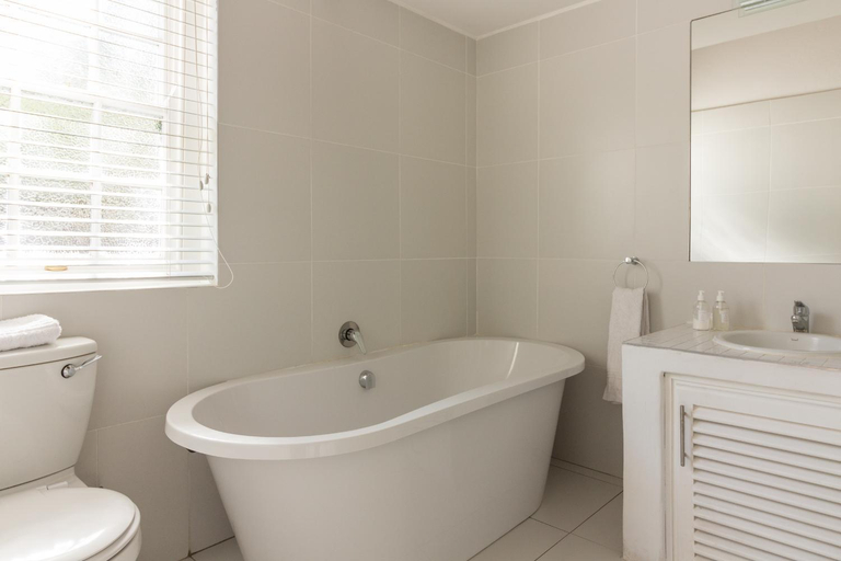 Bathroom 3, Lemoenfontein, Central Karoo