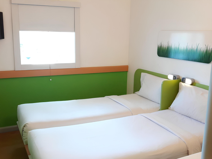 Bedroom 10