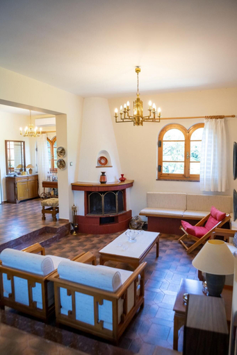 Others 4, All Seasons Guest House, Thessaly