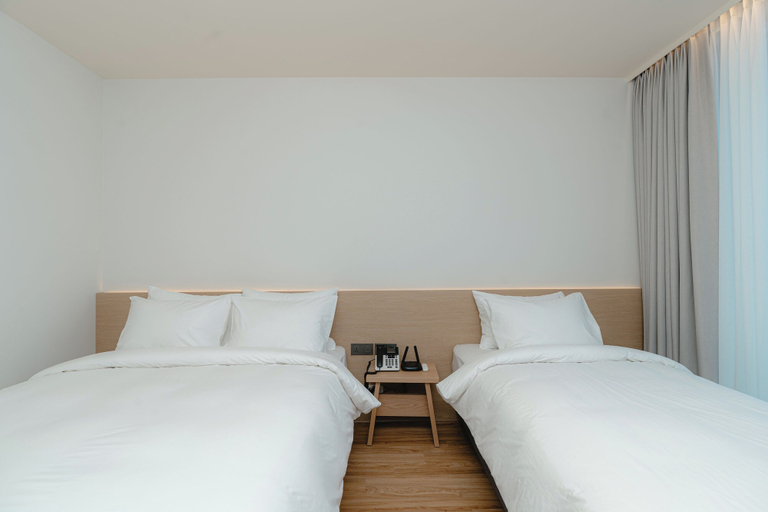 Bedroom 2, Calmingstay, Yangyang