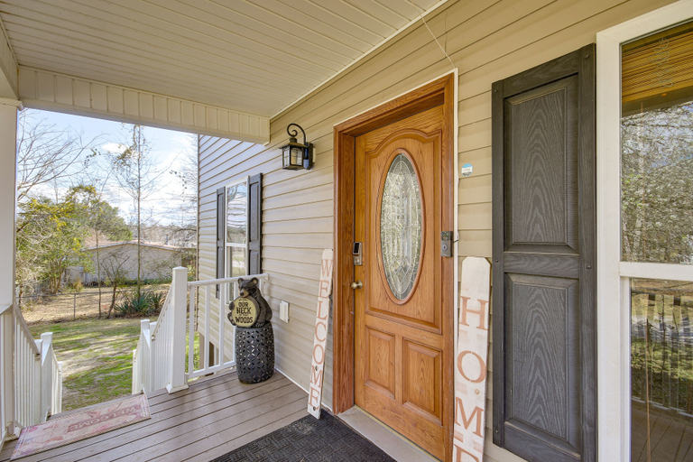 Exterior & Views 2, Pet-Friendly Lakehouse: View Tower + Fire Pit!, Saluda