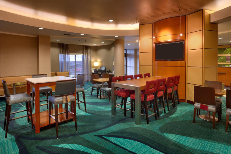 Food & Drinks 5, Springhill Suites Cedar City, Iron