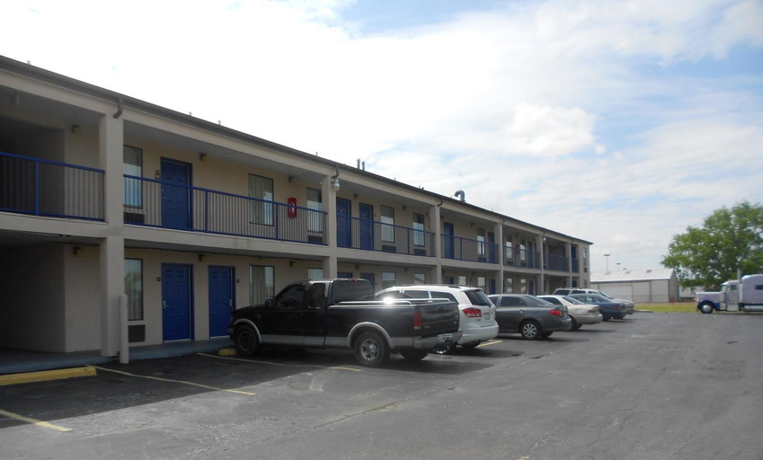 4, Executive Inn & Suites - Covington, Tipton