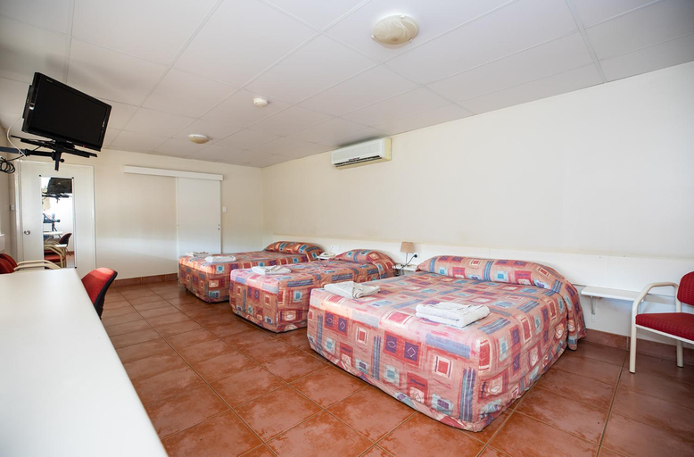 Bedroom 4, Leichhardt Hotel Motel Cloncurry, Cloncurry