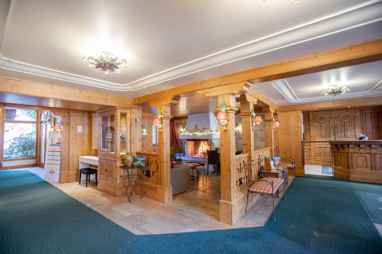 Public Area 2, Les Balcons du Savoy, Haute-Savoie