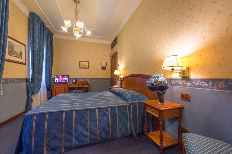 Bedroom 3, Diana Park Hotel, Florence