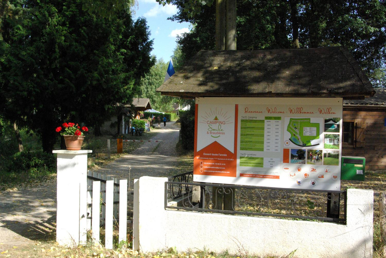 Others 5, Camping Smile & Braudieres, Sarthe