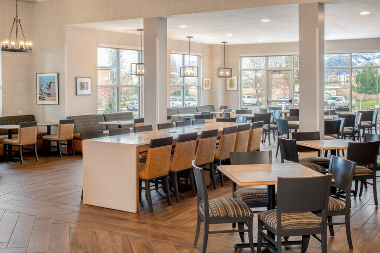 Food & Drinks 5, Residence Inn Bozeman, Gallatin